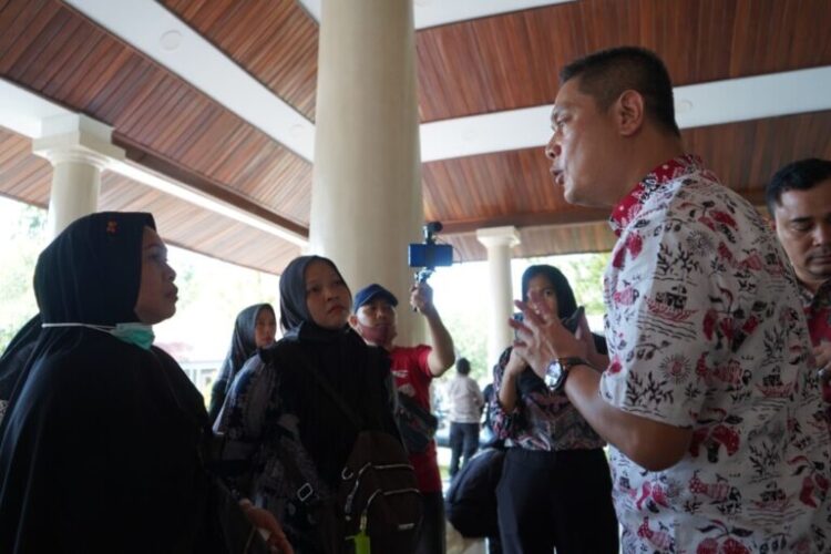 Teguh Budiarso: “Pemkab Indramayu Akan Tagih Debitur Nakal”