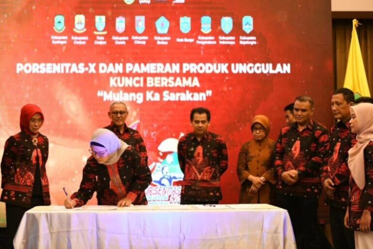 Bupati Indramayu Hadiri Pembukaan Porsenitas-X dan Pameran Produk Unggulan KUNCI BERSAMA