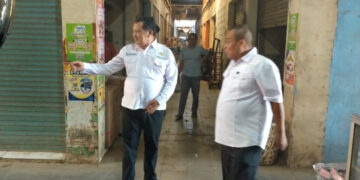Aksi Bersih-bersih Pasar Jatibarang Dapat Apresiasi dari Plt Kepala Diskopdagin